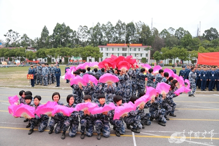 冥王星到地球要多少时间